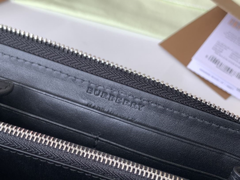 Bv*b*rry wallets